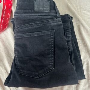 American Eagle Next Level Stretch Dark Wash Skinny Jeans Black Size 2 Women